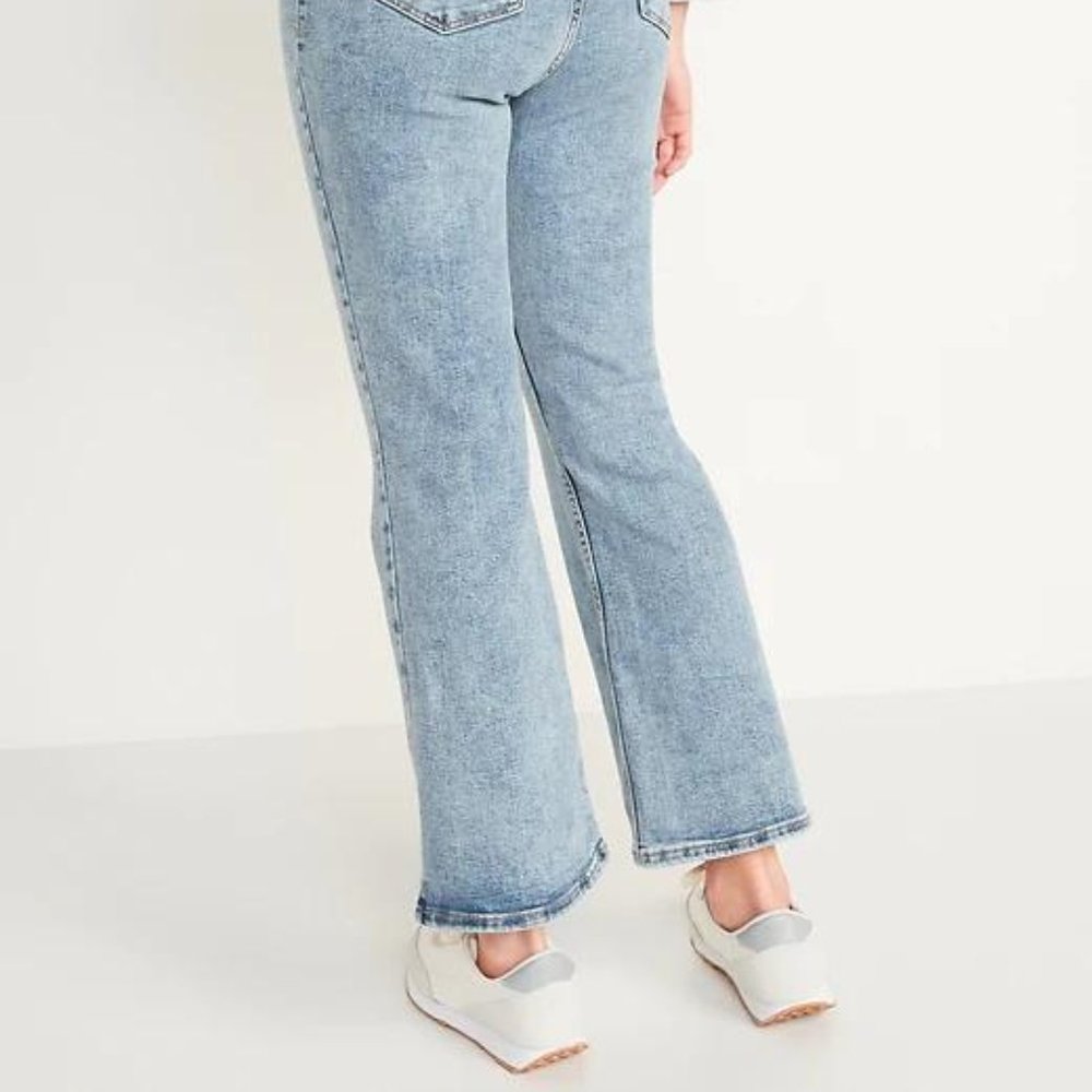 Old Navy Higher High-Waisted Cropped Flare Jeans for Women New - Picture 8 of 10